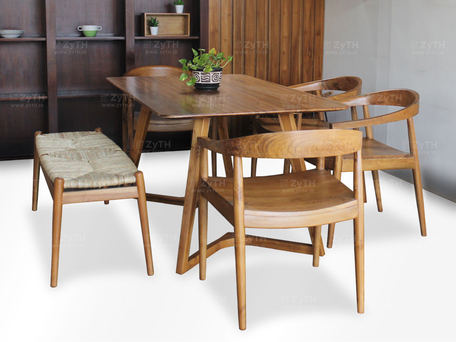 Satu set kursi makan minimalis kayu jati natural