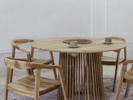 Kentana Round Dining Table 4 Fanny Mini Chair Teak Wooden
